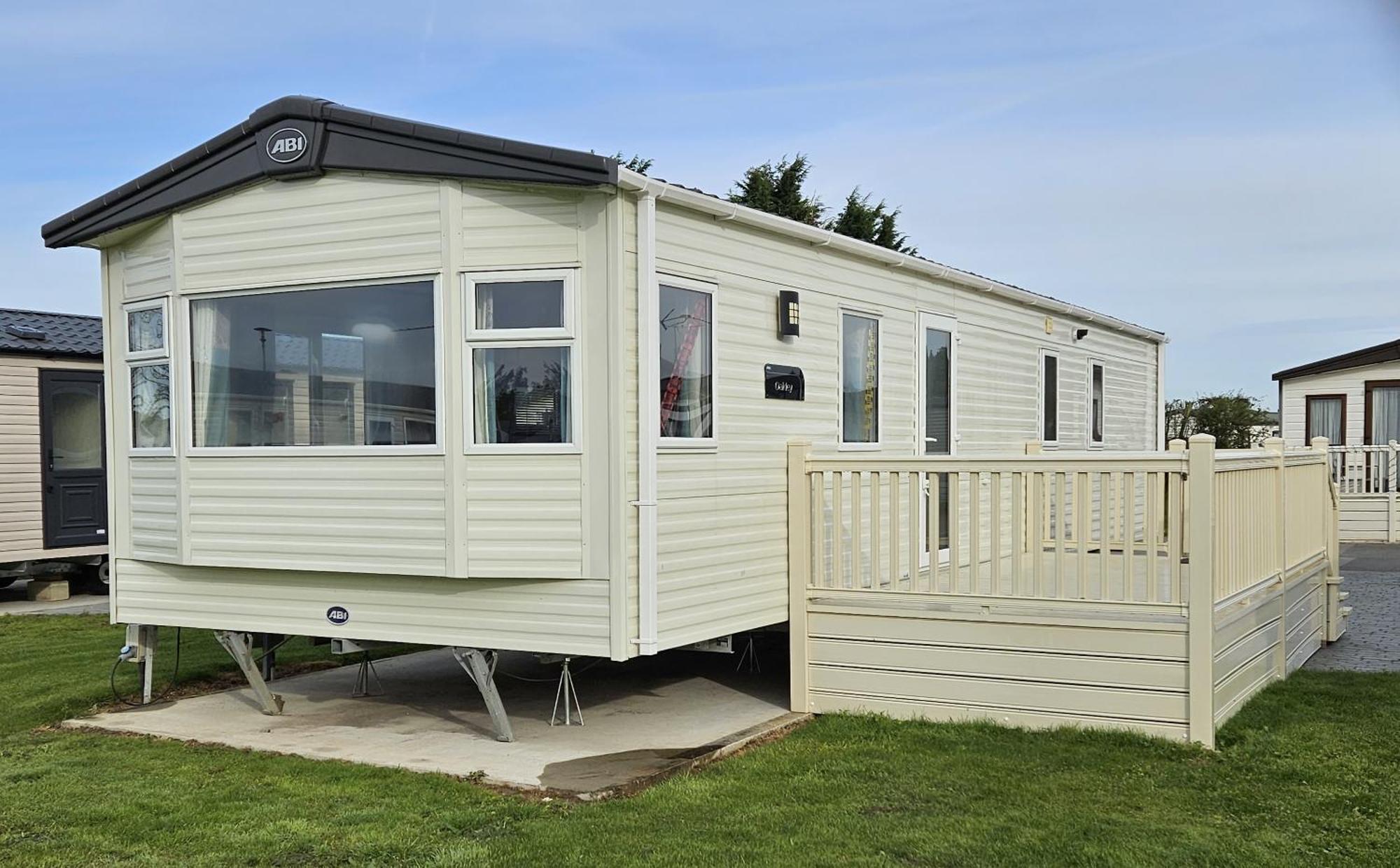 Kmh Caravans At Flamingo Land Holiday home *